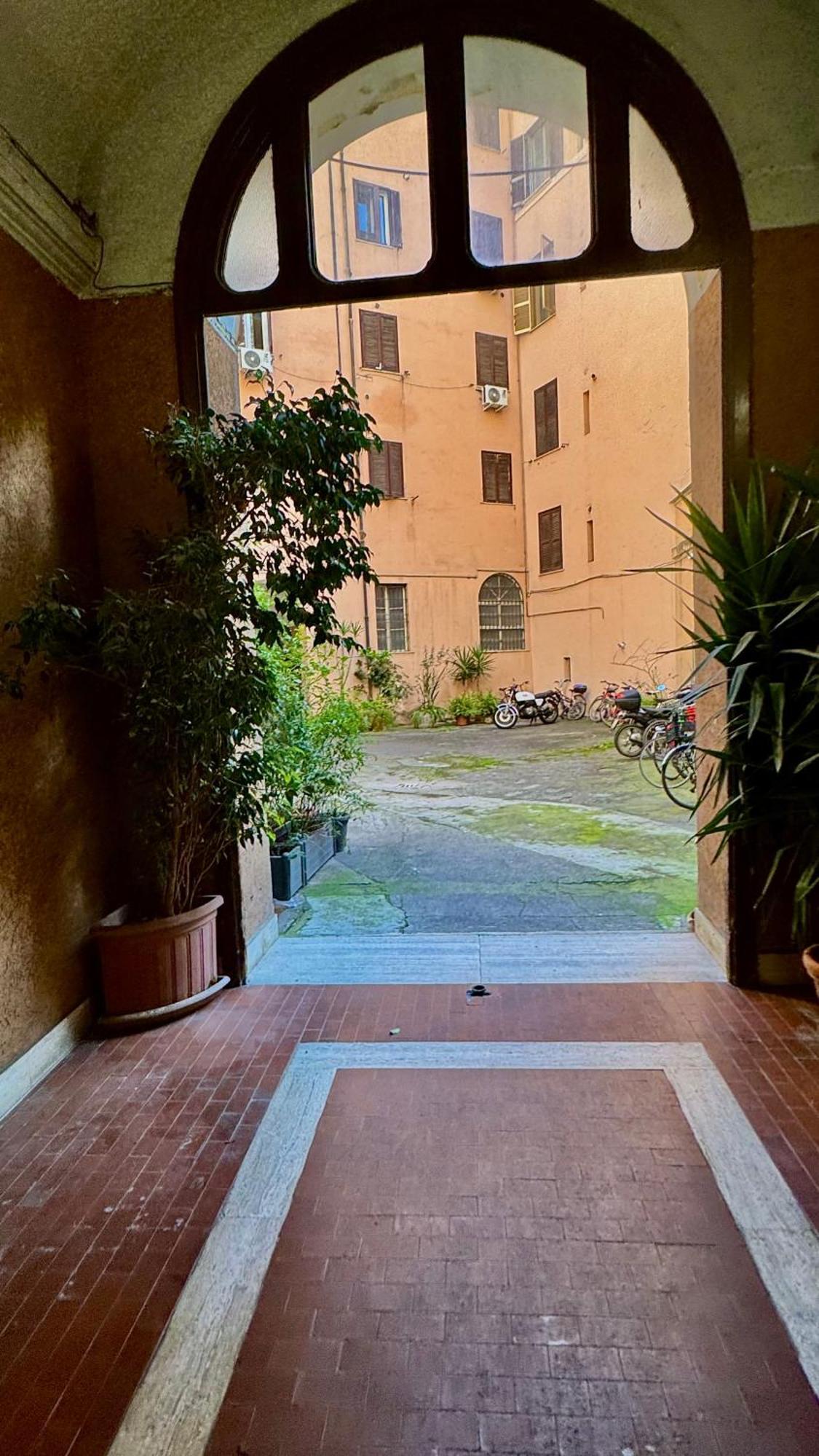 Vlad House, Close The Colosseum Rome Buitenkant foto